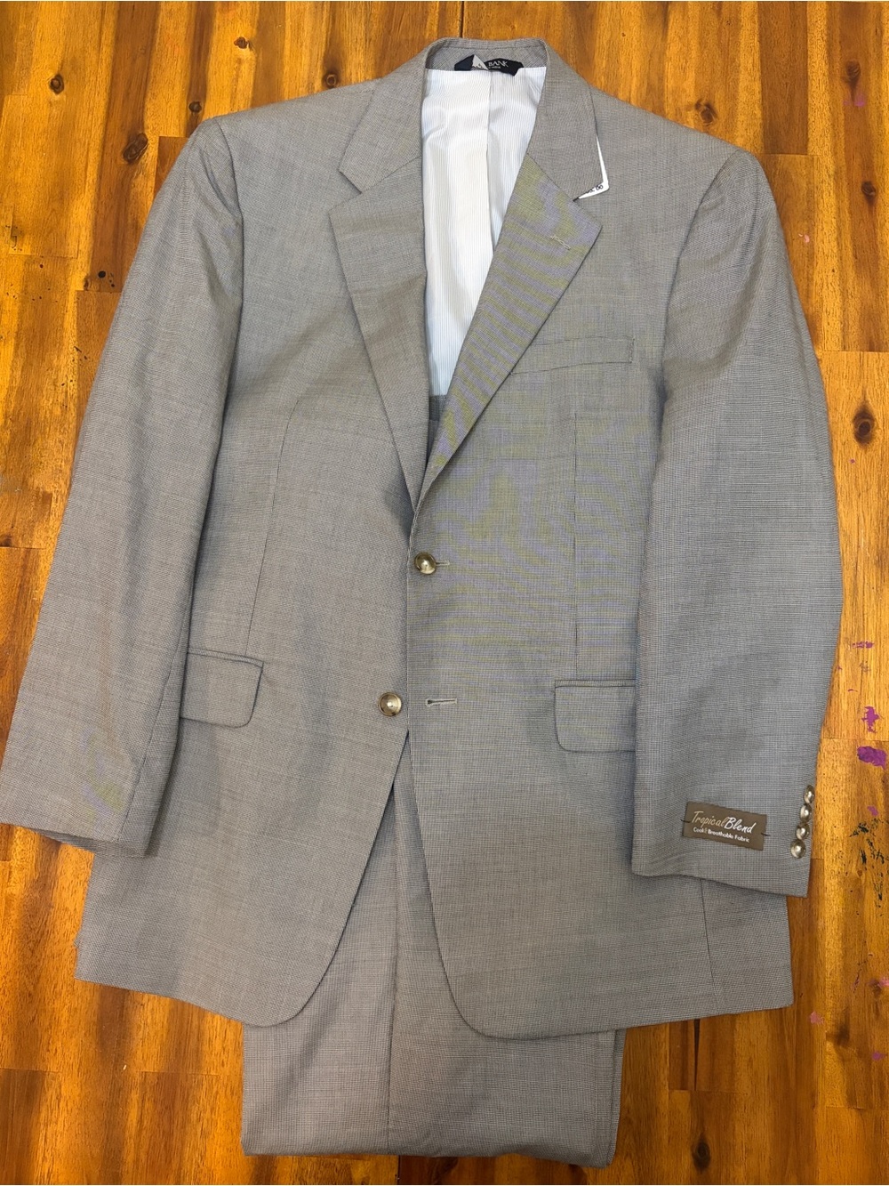 Jos A Bank Men's Light Gray Two-Button Suit Jacket and Trousers